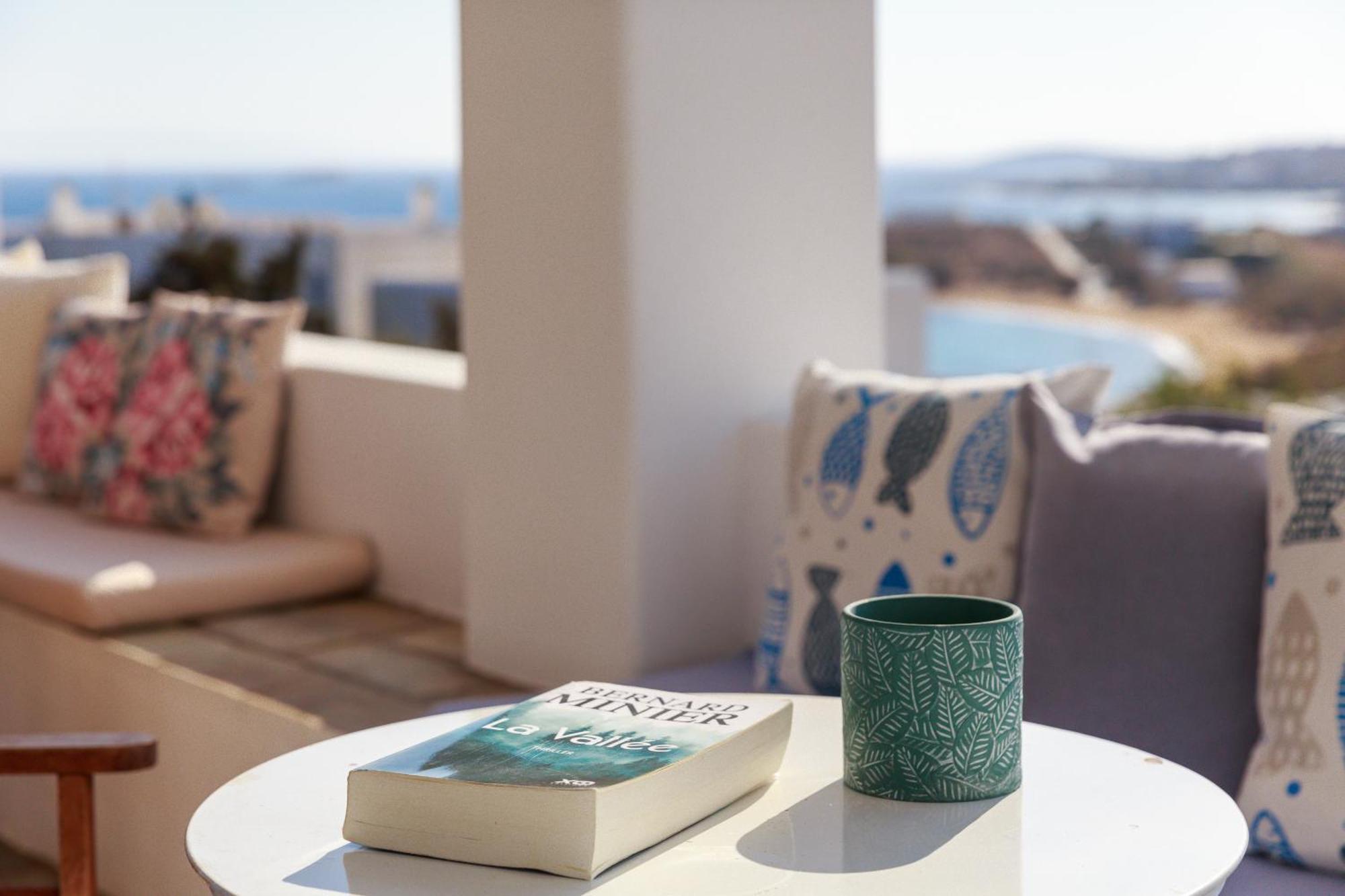 Chloe Home Piso Livadi Exterior foto